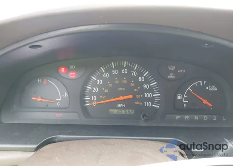 2004 Toyota Tundra z USA, uszkodzony, nr VIN 5TBJN32184S444218